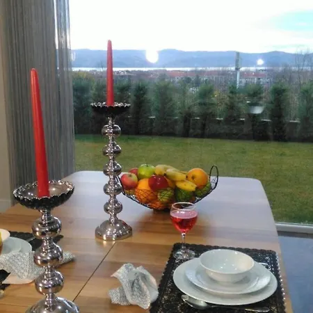 Sunrice View Villa *